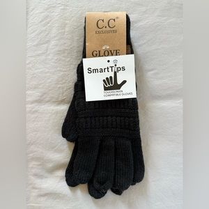 NWT C.C. Boutique Black Knit Gloves with Smart Tip Fingers